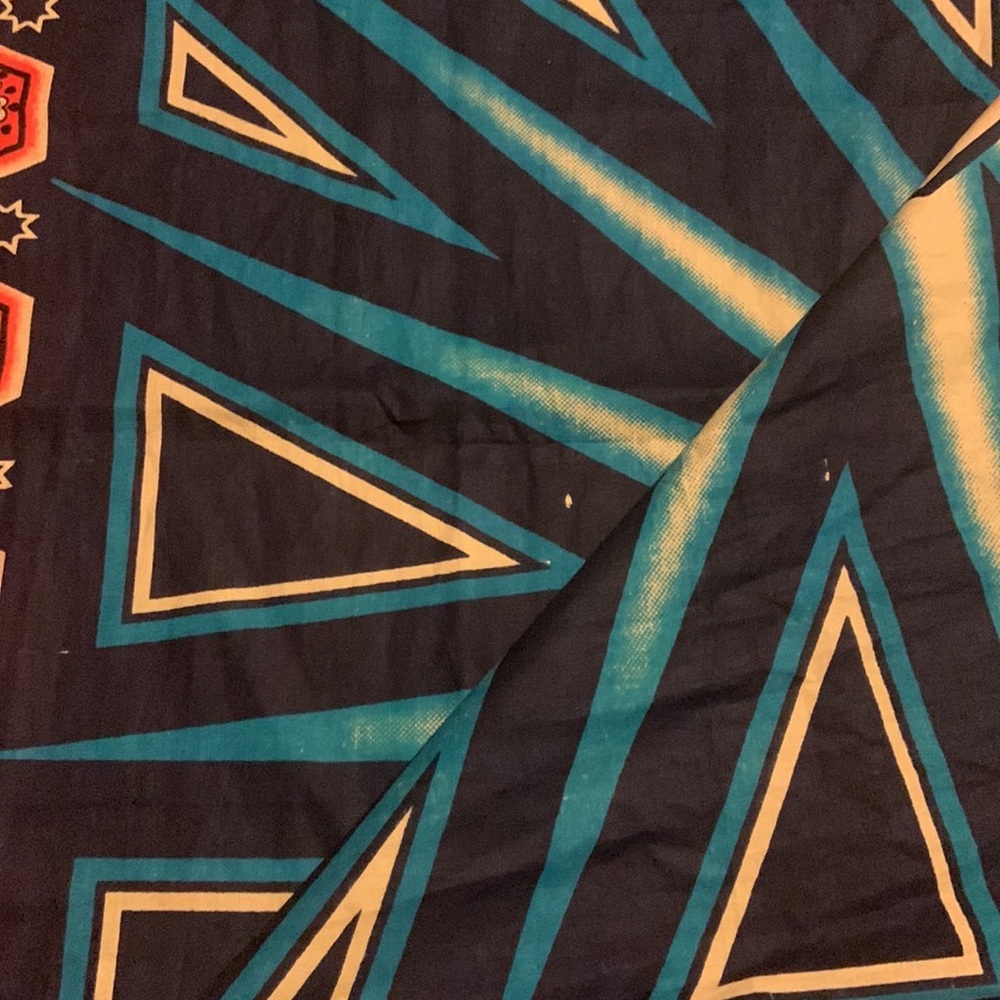 Fabric - Picture 5 of 6